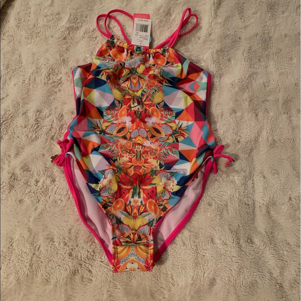 NWat Jantzen swimsuit. Girls size 10.